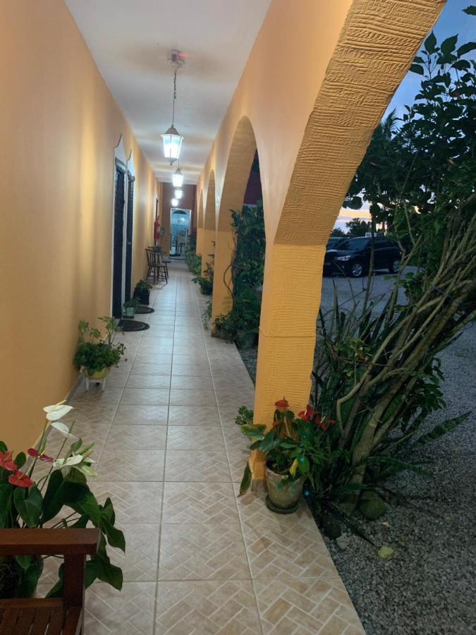 Pousada Casa De Pedra Boicucanga Kültér fotó